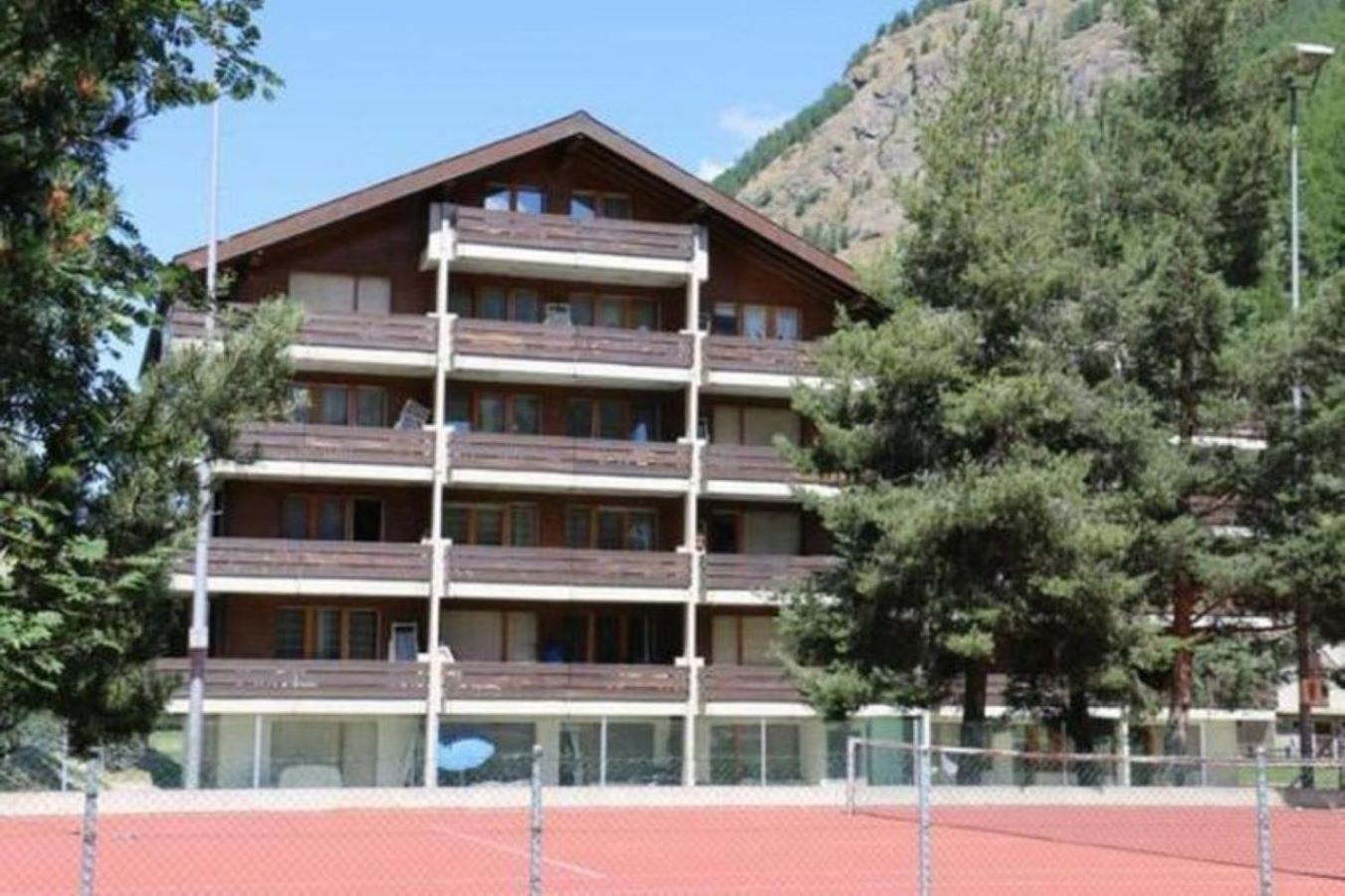 Monte Rosa Taesch, Apartments Mit Wellness Bereich Täsch Exterior foto