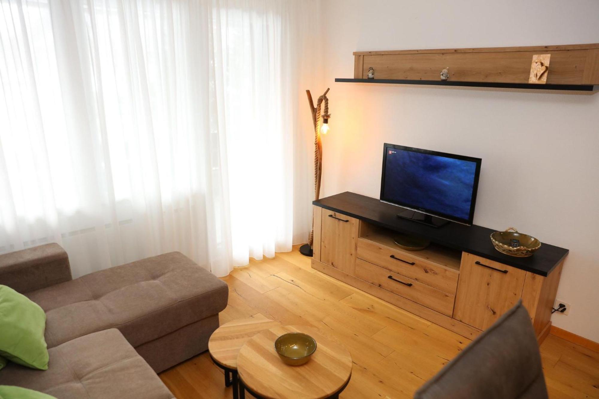 Monte Rosa Taesch, Apartments Mit Wellness Bereich Täsch Quarto foto